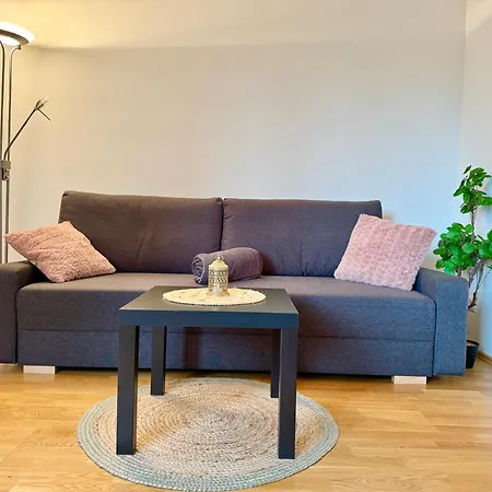 Apartment Happy Near Airport - Free Parking Schwechat